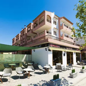 Hotel Nura &